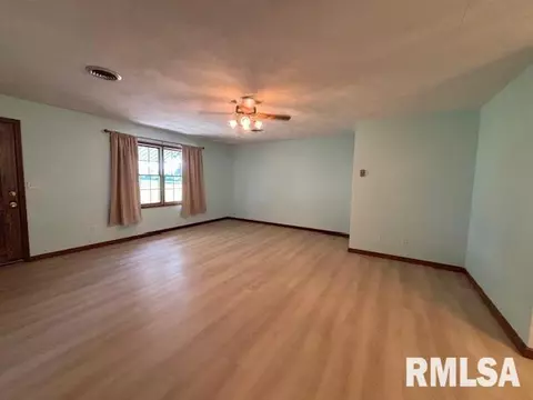 15944 Moellers Rd, Marion, IL 62959 photo 8