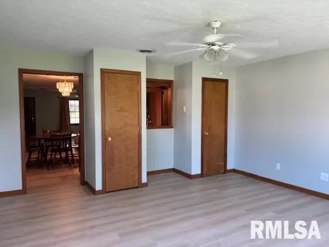 15944 Moellers Rd, Marion, IL 62959 photo 10