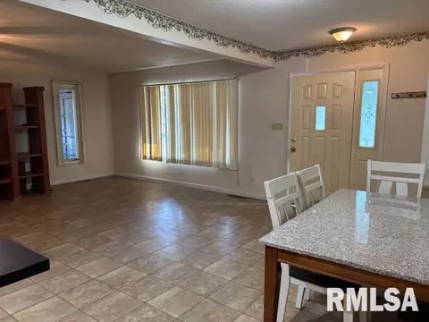 416 Park Ln, Herrin, IL 62948 photo 3