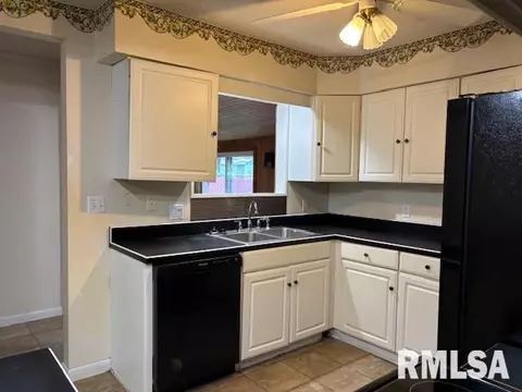 416 Park Ln, Herrin, IL 62948 photo 7