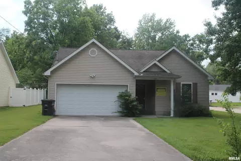 1026 N Carico Street A, Carbondale, IL 62901
