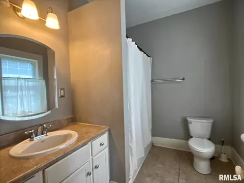 1828 Edith St, Murphysboro, IL 62966 photo 18