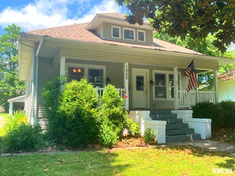 1828 Edith St, Murphysboro, IL 62966