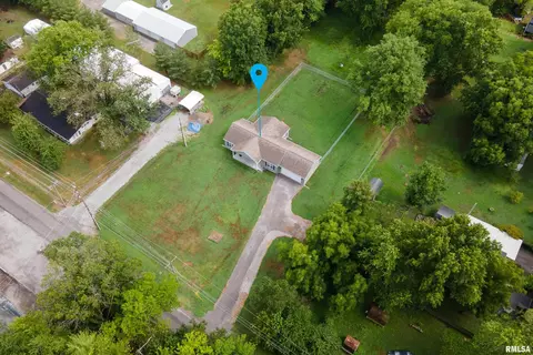 4806 Division St, Christopher, IL 62822 photo 4