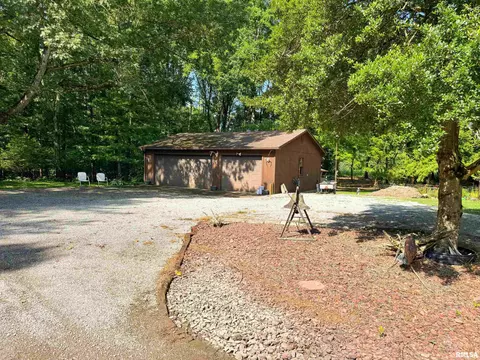 1125 Kaolin Rd, Cobden, IL 62920 photo 9