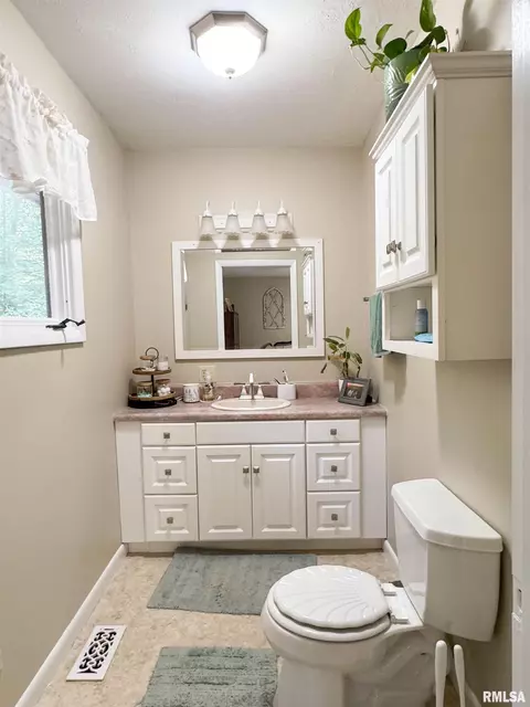 1125 Kaolin Rd, Cobden, IL 62920 photo 54