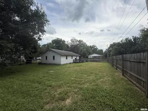 724 Maple St, Murphysboro, IL 62966 photo 28