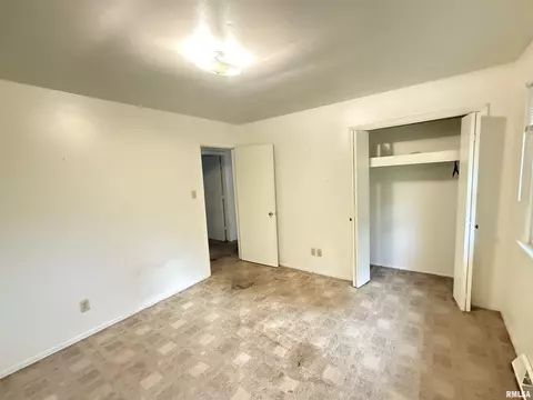 724 Maple St, Murphysboro, IL 62966 photo 11