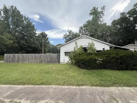 724 Maple St, Murphysboro, IL 62966 photo 25