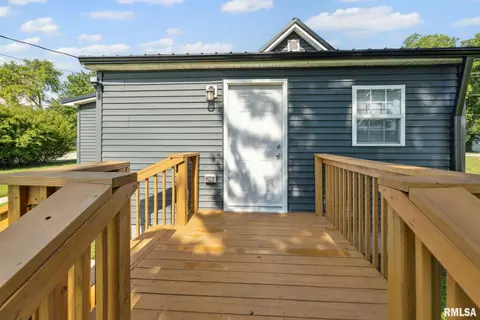 124 S Mine St, Sandoval, IL 62882 photo 7