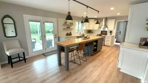 507 Sable Dr, Centralia, IL 62801 photo 9