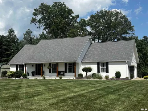 507 Sable Dr, Centralia, IL 62801 photo 2