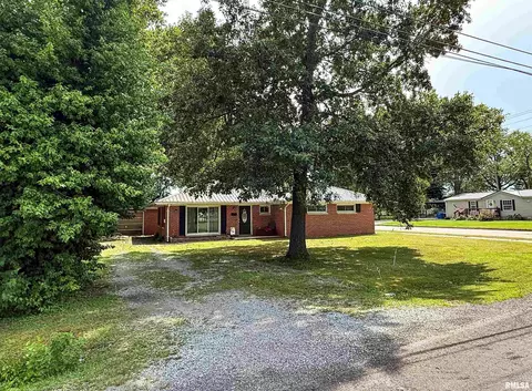 833 W 4th St, Flora, IL 62839 photo 36
