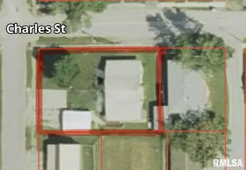 208 Charles St, Benton, IL 62812 photo 26