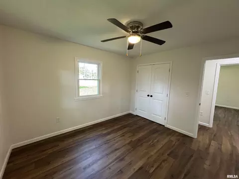 408 W 5th St, Flora, IL 62839 photo 19