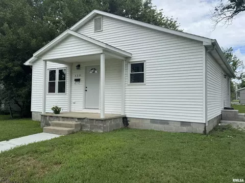 408 W 5th St, Flora, IL 62839 photo 2