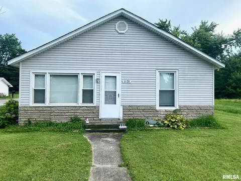1120 E Stotlar St, Herrin, IL 62948