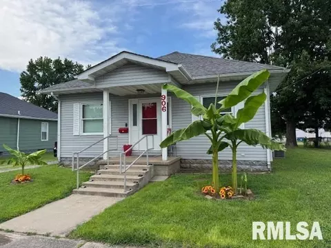 906 E Carter St, Marion, IL 62959 photo 3