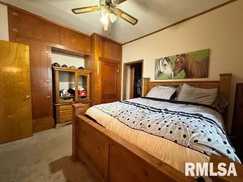906 E Carter St, Marion, IL 62959 photo 14