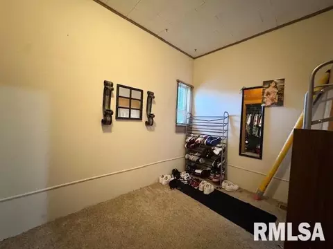 906 E Carter St, Marion, IL 62959 photo 16