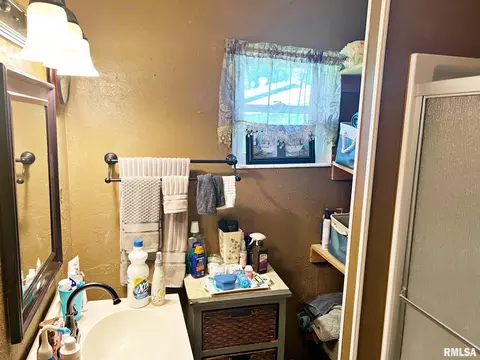 710 E 16th St, Metropolis, IL 62960 photo 11