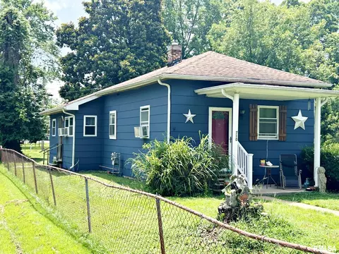 710 E 16th St, Metropolis, IL 62960
