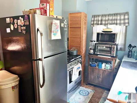 710 E 16th St, Metropolis, IL 62960 photo 9