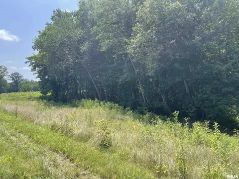 000 State Route 146 W St, Vienna, IL 62995