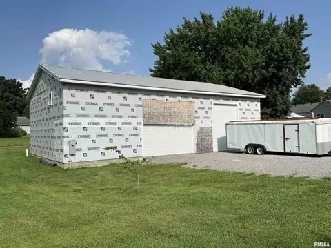 11440 Sunderland Rd, Marion, IL 62959