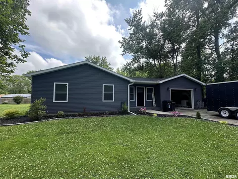 2409 Doris St, Murphysboro, IL 62966