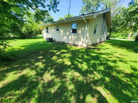 325 Campbell Ave, Flora, IL 62839 photo 50