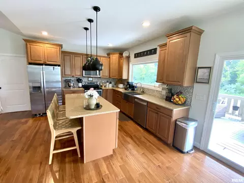5060 England Rd, Kell, IL 62853 photo 6