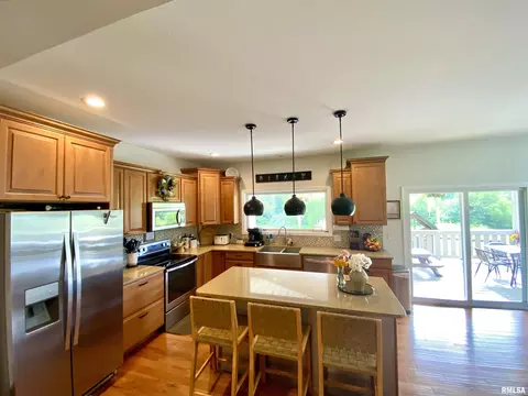 5060 England Rd, Kell, IL 62853 photo 5