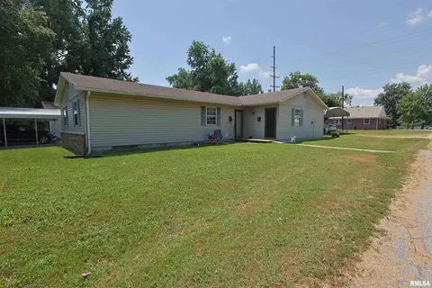 601605 S 6th St, Herrin, IL 62948