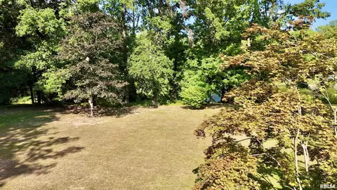 00 E Sunnyside Ln, Benton, IL 62812 photo 8