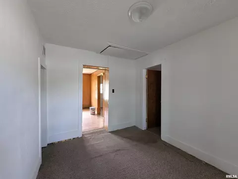 314 Howard St, Centralia, IL 62801 photo 13
