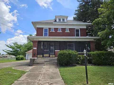1414 12th St, Lawrenceville, IL 62439