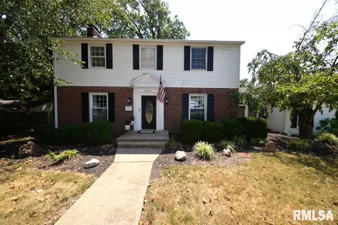 1909 Olive St, Mount Vernon, IL 62864