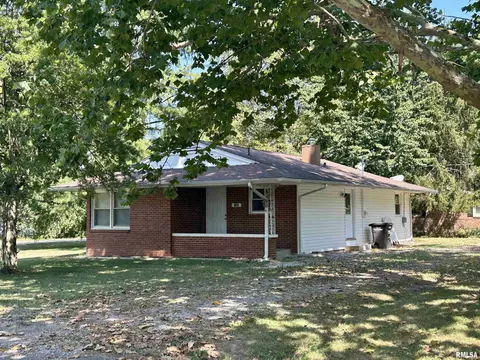 1504 E Grand Ave, Carbondale, IL 62902