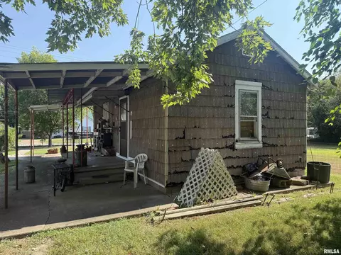 206 E 12th St, Metropolis, IL 62960 photo 2
