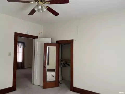 2043 Pine St, Murphysboro, IL 62966 photo 5