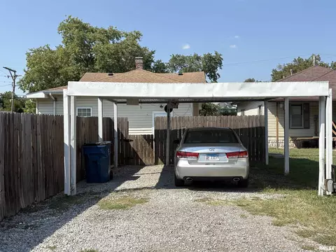 2043 Pine St, Murphysboro, IL 62966 photo 15