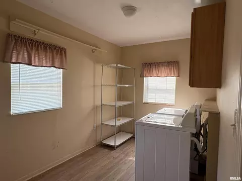 2043 Pine St, Murphysboro, IL 62966 photo 13