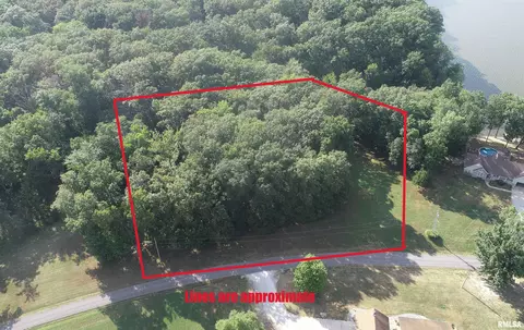 0000 Possum Ln, Centralia, IL 62881