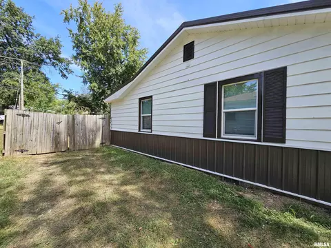 3104 Cherry St, Mount Vernon, IL 62864 photo 6