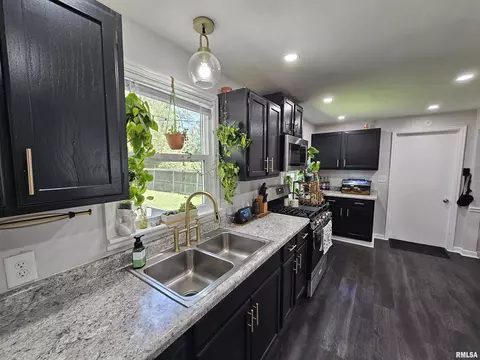 3104 Cherry St, Mount Vernon, IL 62864 photo 19