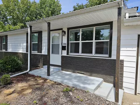 3104 Cherry St, Mount Vernon, IL 62864 photo 4