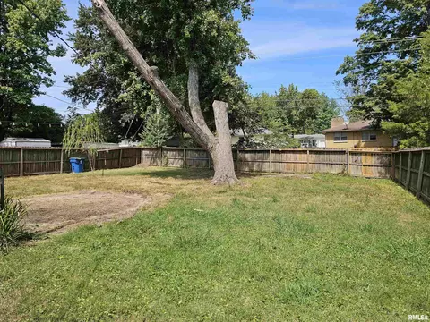 3104 Cherry St, Mount Vernon, IL 62864 photo 11