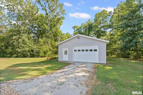 6458 Bailey Rd, Salem, IL 62881 photo 5