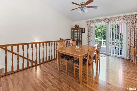 6458 Bailey Rd, Salem, IL 62881 photo 21